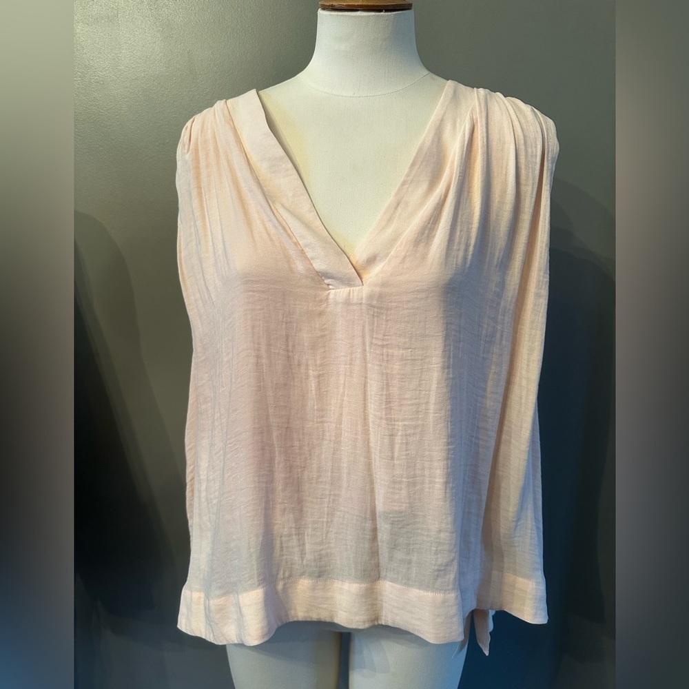 Free People medium flowy high-low tank top